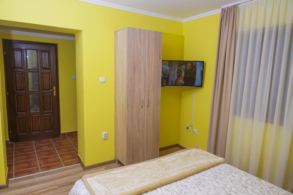 Amfora Hotel Palic Bagian luar foto