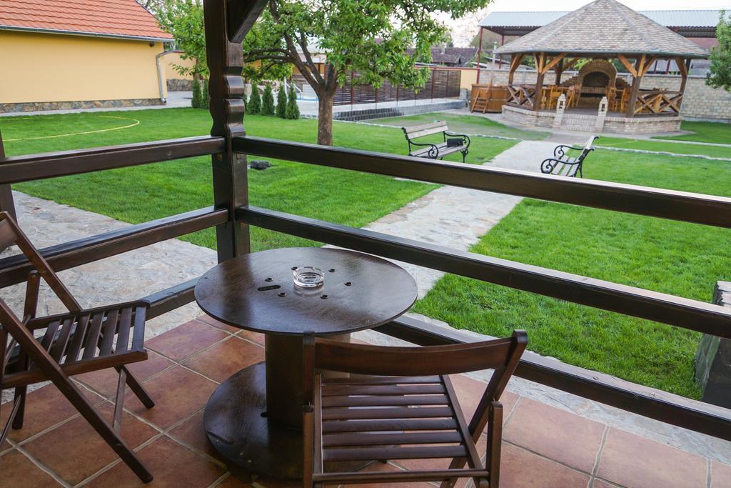 Amfora Hotel Palic Bagian luar foto