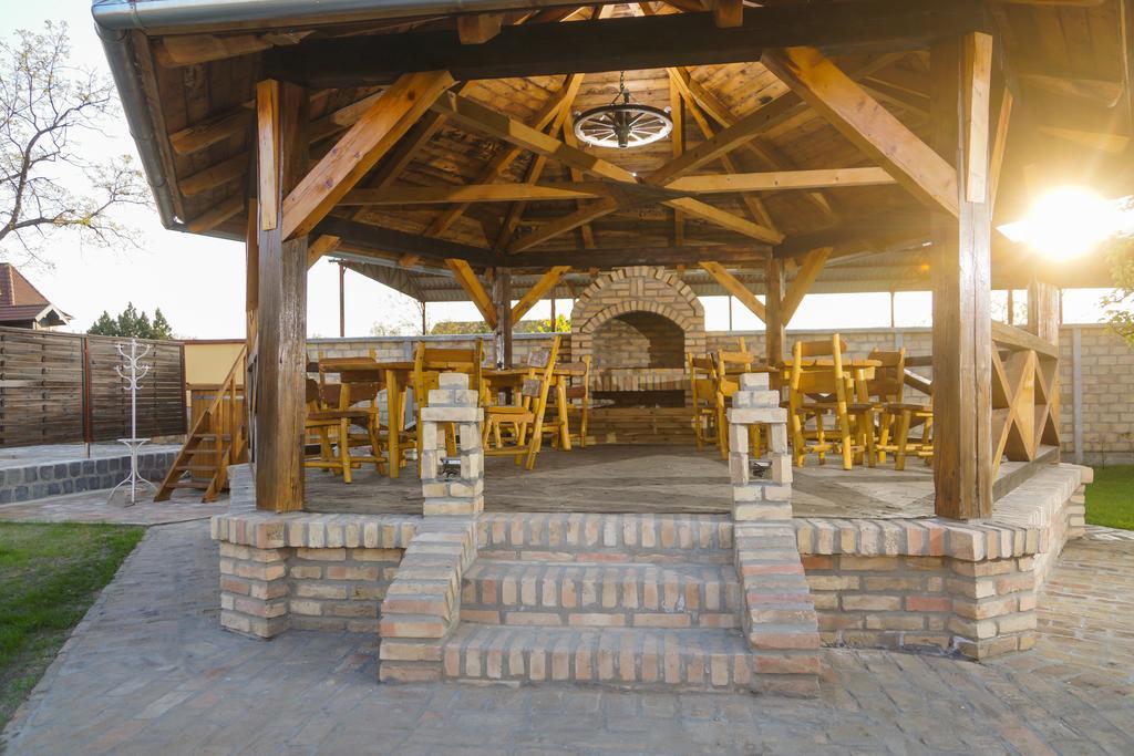 Amfora Hotel Palic Bagian luar foto